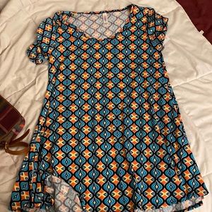 Lularoe patterned top